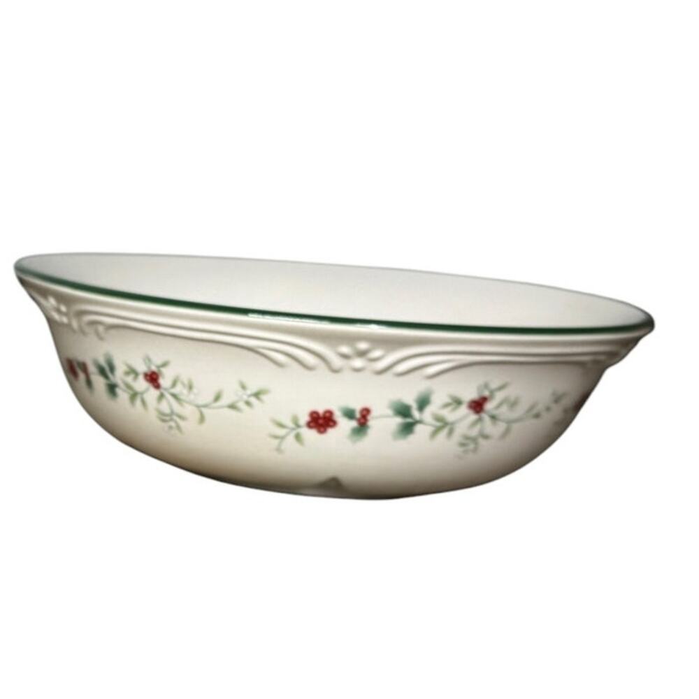 Pfaltzgraff Winterberry 10.25" Bowl White Green Red Christmas Holiday